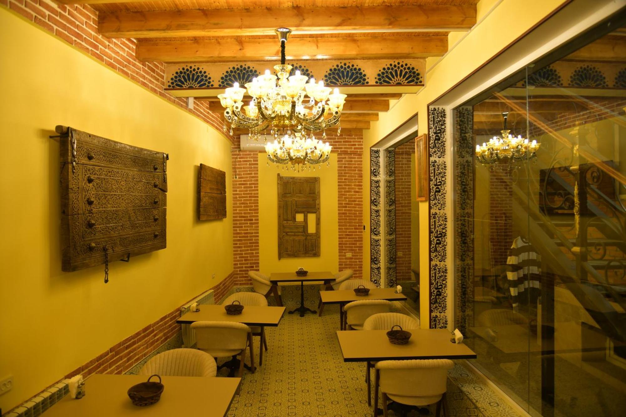 Mulberry Hotel Tashkent Luaran gambar